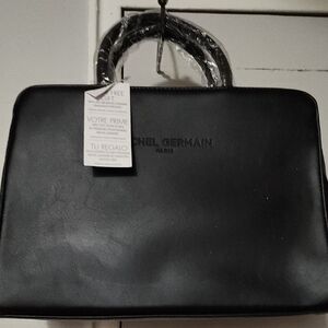 Black Leather Briefcase with Structured Design and Top Handles